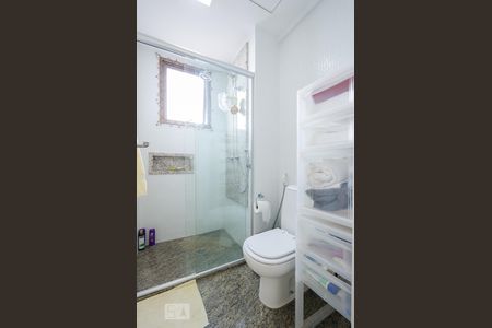 Apartamento à venda com 165m², 4 quartos e 3 vagasBanheiro Semi - Suítes