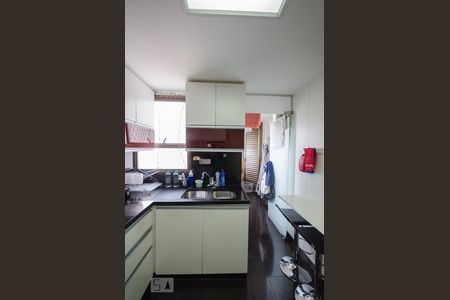 Apartamento à venda com 165m², 4 quartos e 3 vagasCozinha