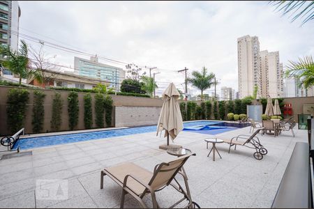 Apartamento à venda com 165m², 4 quartos e 3 vagasPiscina