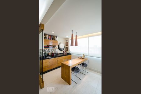 Apartamento à venda com 165m², 4 quartos e 3 vagasVaranda da Sala