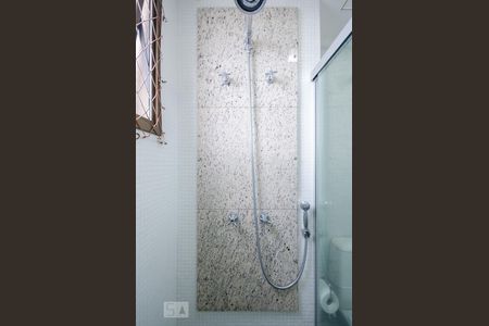 Apartamento à venda com 165m², 4 quartos e 3 vagasBanheiro Semi - Suítes