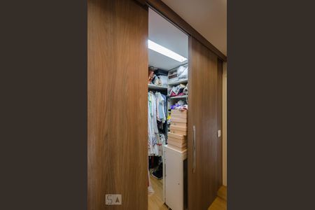 Apartamento à venda com 165m², 4 quartos e 3 vagasSuíte 1