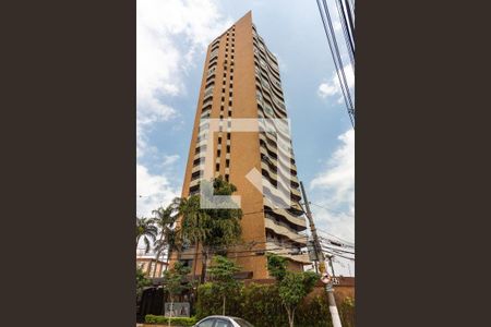Apartamento à venda com 280m², 4 quartos e 4 vagasFachada