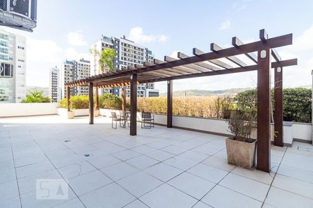 Apartamento à venda com 66m², 1 quarto e 1 vagaÁrea comum