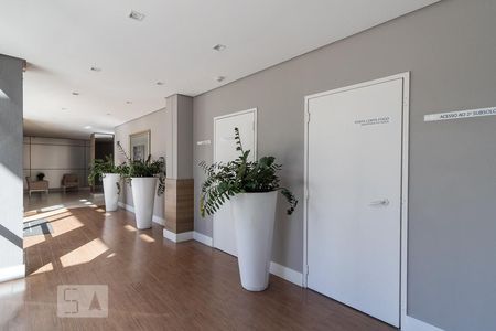 Apartamento à venda com 66m², 1 quarto e 1 vagaHall