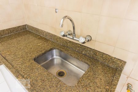 Apartamento à venda com 76m², 2 quartos e sem vagaCozinha