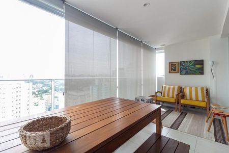 Apartamento para alugar com 52m², 1 quarto e 1 vagaVaranda