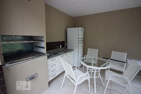 Apartamento à venda com 45m², 2 quartos e 1 vaga Apartamento à venda com 45m², 2 quartos e 1 vagaÁrea comum - Churrasqueira