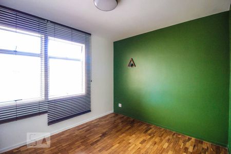 Sala e cozinha de apartamento para alugar com 2 quartos, 80m² em Anchieta, Belo Horizonte