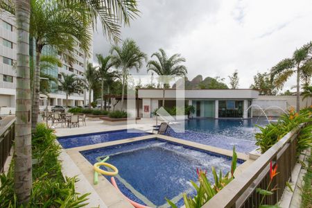 Apartamento para alugar com 36m², 1 quarto e 1 vaga Apartamento para alugar com 36m², 1 quarto e 1 vagaPiscina