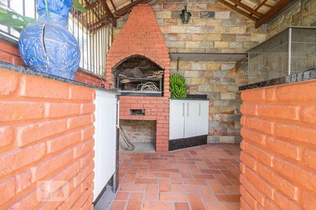 Casa à venda com 304m², 3 quartos e 2 vagas Casa à venda com 304m², 3 quartos e 2 vagasÁrea Gourmet