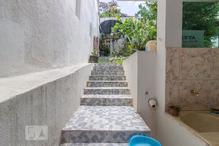 Casa à venda com 304m², 3 quartos e 2 vagas Casa à venda com 304m², 3 quartos e 2 vagasCorredor