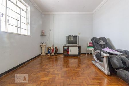 Sala de casa à venda com 3 quartos, 304m² em Nova Suíssa, Belo Horizonte