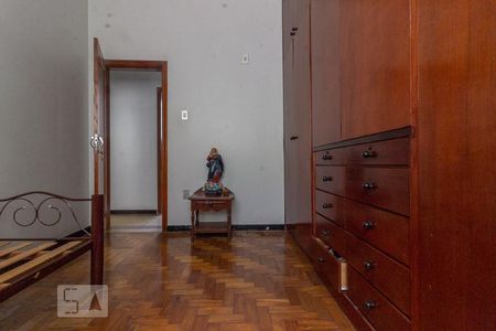 Casa à venda com 304m², 3 quartos e 2 vagas Casa à venda com 304m², 3 quartos e 2 vagasQuarto 2