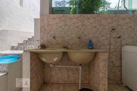 Casa à venda com 304m², 3 quartos e 2 vagas Casa à venda com 304m², 3 quartos e 2 vagasÁrea de Serviço