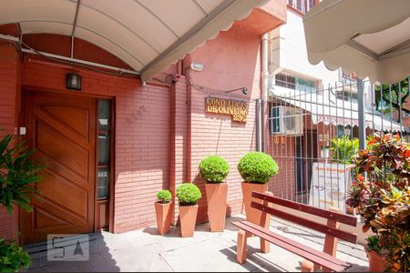 Apartamento para alugar com 48m², 2 quartos e sem vagaHall / Lado Externo