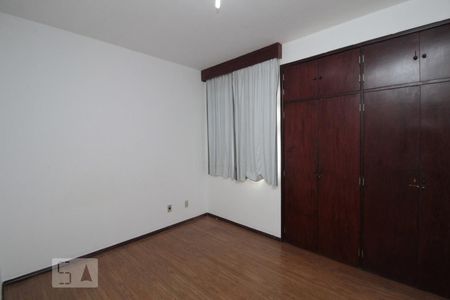 Apartamento à venda com 2 quartos, 55m² em Sagrada Família, Belo Horizonte