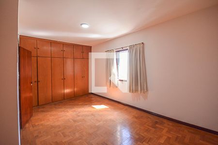 Quarto 1 de casa à venda com 3 quartos, 328m² em Rudge Ramos, São Bernardo do Campo