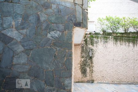 Casa à venda com 744m², 6 quartos e 8 vagasQuarto 6 - vista