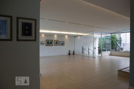 Casa à venda com 744m², 6 quartos e 8 vagasSalão gourmet