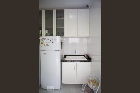 Casa à venda com 744m², 6 quartos e 8 vagasCozinha