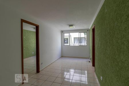 Apartamento à venda com 3 quartos, 56m² em Itaquera, São Paulo