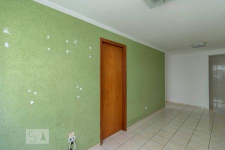 Apartamento à venda com 3 quartos, 56m² em Itaquera, São Paulo