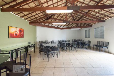 Apartamento para alugar com 65m², 2 quartos e 1 vaga Apartamento para alugar com 65m², 2 quartos e 1 vagaÁrea comum - Salão de festas