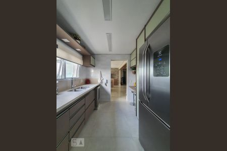 Apartamento à venda com 148m², 3 quartos e 3 vagas Apartamento à venda com 148m², 3 quartos e 3 vagasCozinha