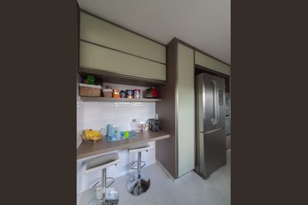 Apartamento à venda com 148m², 3 quartos e 3 vagas Apartamento à venda com 148m², 3 quartos e 3 vagasCozinha