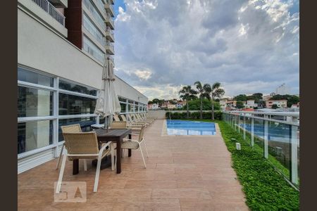 Apartamento à venda com 148m², 3 quartos e 3 vagas Apartamento à venda com 148m², 3 quartos e 3 vagasPiscina