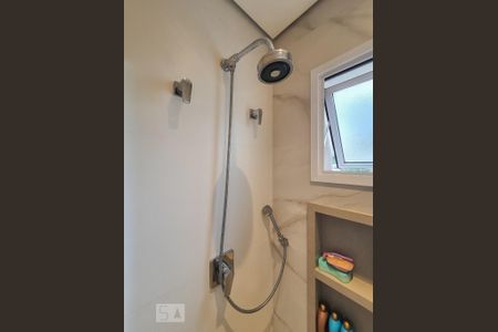 Apartamento à venda com 148m², 3 quartos e 3 vagas Apartamento à venda com 148m², 3 quartos e 3 vagasDetalhe do banheiro da suíte 2