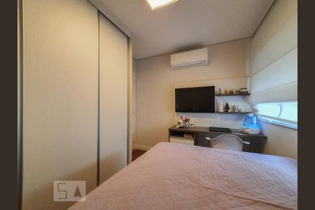 Quarto de apartamento para alugar com 3 quartos, 148m² em Jardim da Glória, São Paulo