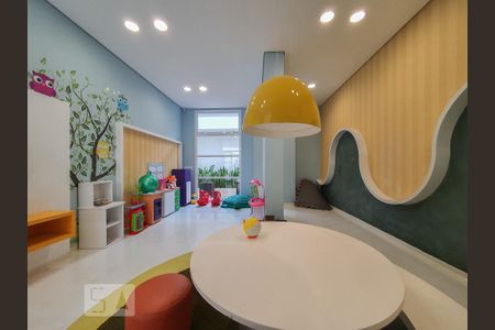 Apartamento à venda com 148m², 3 quartos e 3 vagas Apartamento à venda com 148m², 3 quartos e 3 vagasBrinquedoteca
