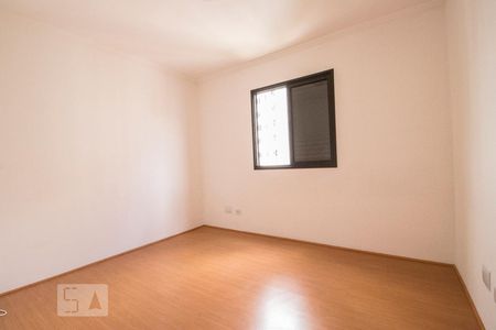 Quarto 1 de apartamento para alugar com 2 quartos, 63m² em Chácara Agrindus, Taboão da Serra