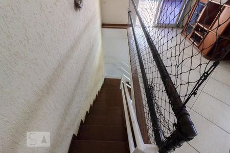 Apartamento à venda com 95m², 3 quartos e 1 vagaEscadas