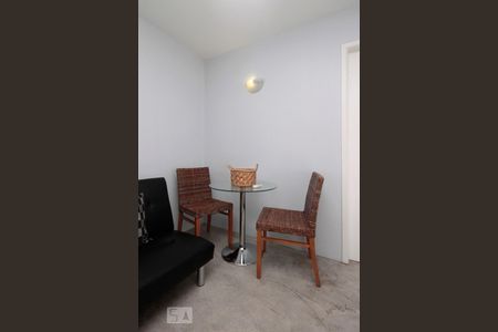 Apartamento para alugar com 36m², 1 quarto e 1 vagaSala