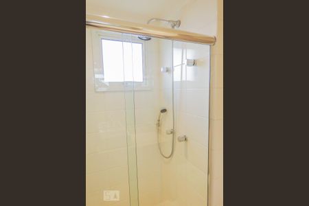 Apartamento à venda com 75m², 2 quartos e 1 vagaBanheiro suíte 