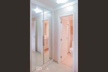 Suíte  de apartamento para alugar com 2 quartos, 75m² em Vila Clementino, São Paulo