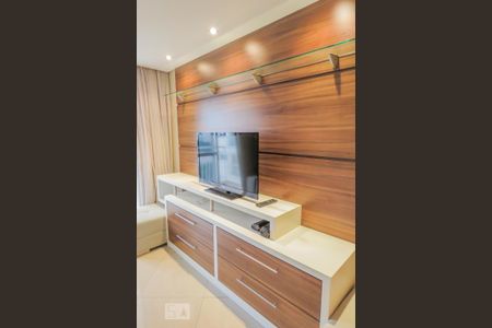 Sala de apartamento para alugar com 2 quartos, 75m² em Vila Clementino, São Paulo
