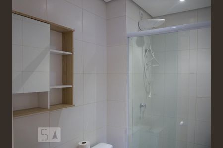 Banheiro de apartamento para alugar com 1 quarto, 25m² em Vila Buarque, São Paulo