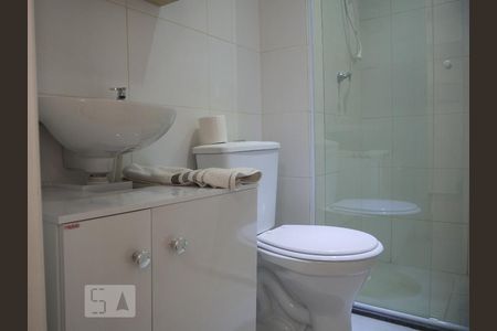 Banheiro de apartamento para alugar com 1 quarto, 25m² em Vila Buarque, São Paulo