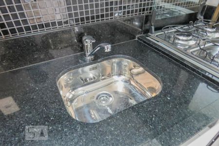 Apartamento para alugar com 70m², 2 quartos e 1 vagaCozinha 