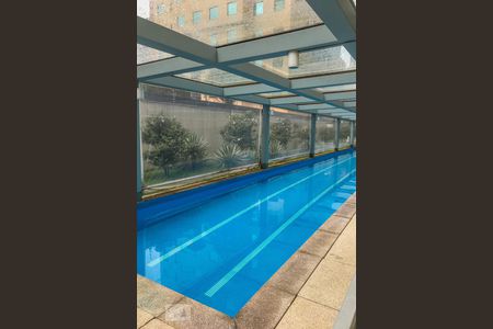 Apartamento para alugar com 70m², 2 quartos e 1 vagaPiscina 2