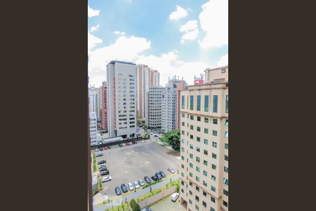 Apartamento para alugar com 70m², 2 quartos e 1 vagaVista quarto 2