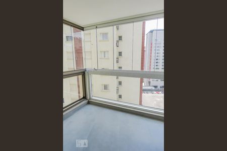 Varanda  de apartamento para alugar com 2 quartos, 70m² em Vila Olímpia, São Paulo