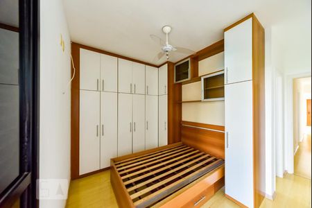 Apartamento à venda com 105m², 3 quartos e 2 vagasSuíte