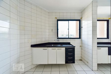 Apartamento à venda com 105m², 3 quartos e 2 vagasCozinha