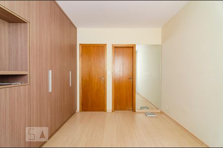 Apartamento para alugar com 220m², 4 quartos e 3 vagas Apartamento para alugar com 220m², 4 quartos e 3 vagasQuarto 4 Suíte