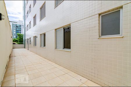 Apartamento para alugar com 220m², 4 quartos e 3 vagas Apartamento para alugar com 220m², 4 quartos e 3 vagasÁrea Privativa